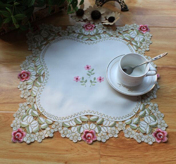 Modern Lace Embroidery Table P - Coffee Tea Place recension och pris