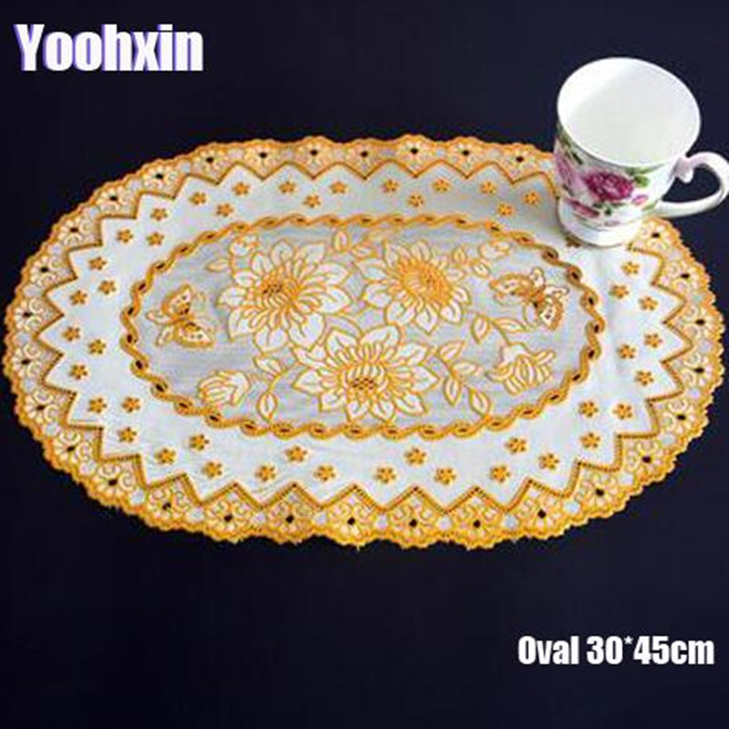 HOT Oval Lace PVC Gold Plastic - Coffee Tea Place recension och pris