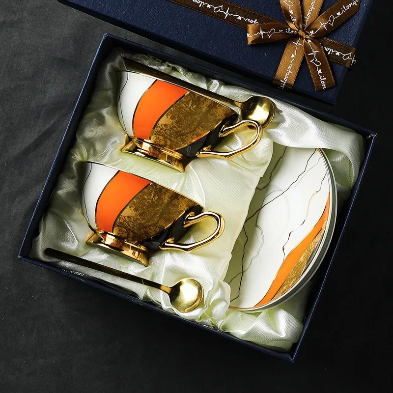 Royal Baroque Bone China Coffe - Coffee Tea English recension och pris